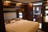 2010 Fleetwood Revolution Le 42W Class A Diesel Motorhome